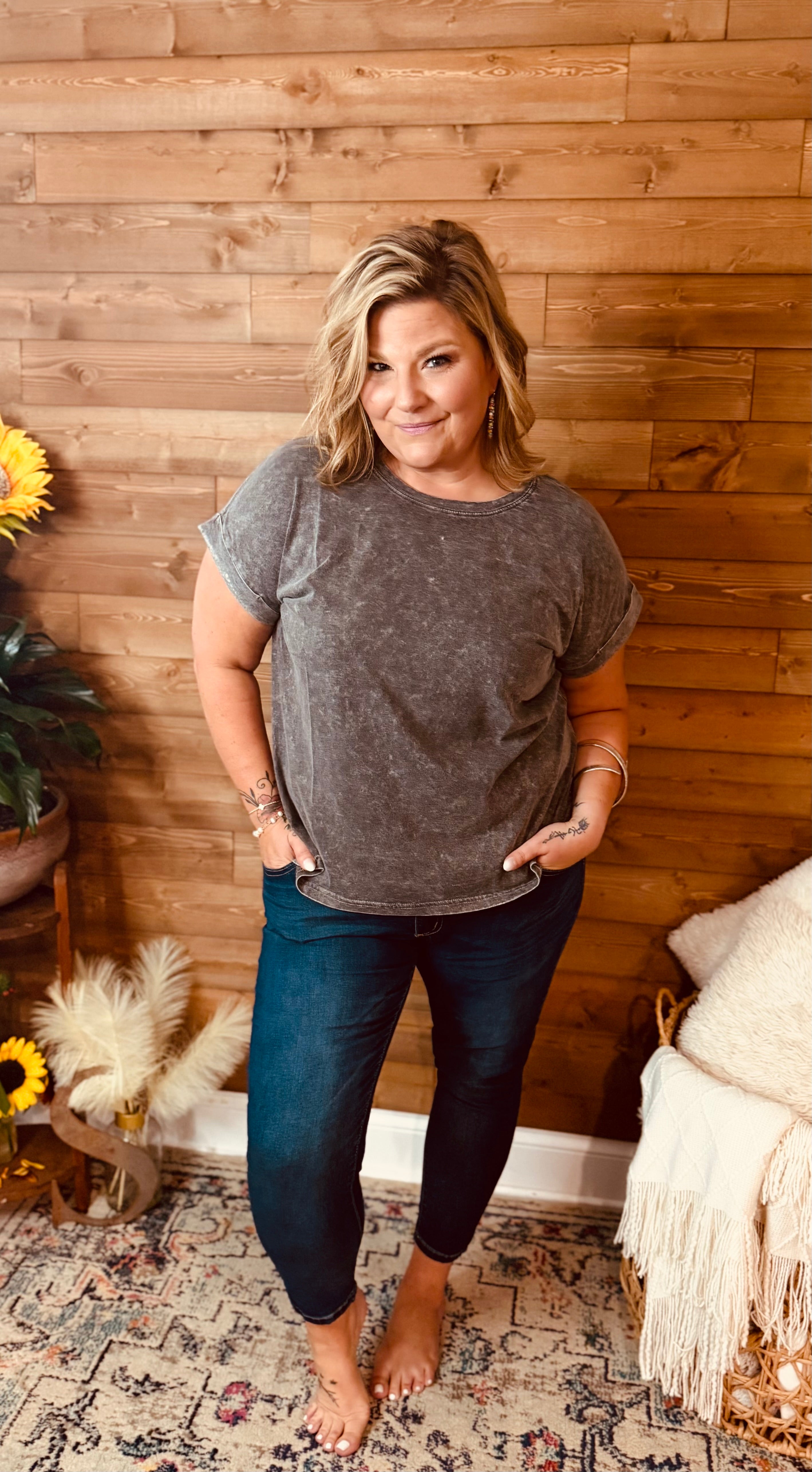 Mineral Wash Everyday Tee Curvy